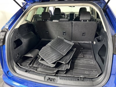 2022 Ford Edge SE