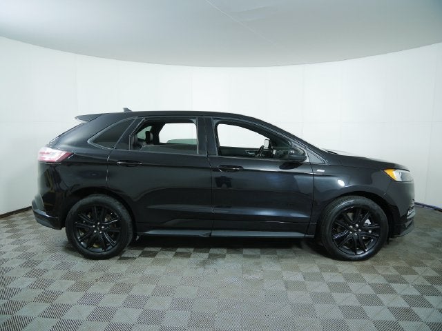 2022 Ford Edge ST Line