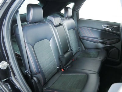 2022 Ford Edge ST Line