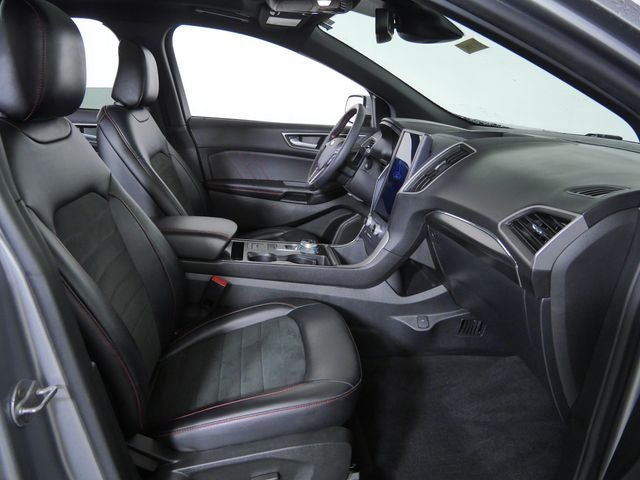 2022 Ford Edge ST Line