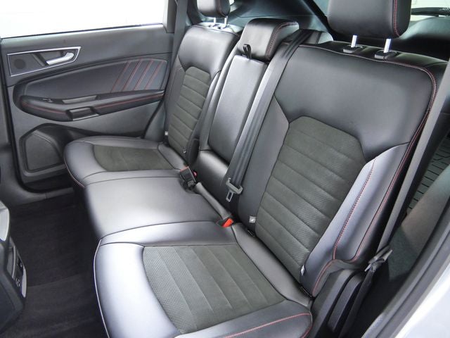 2022 Ford Edge ST Line