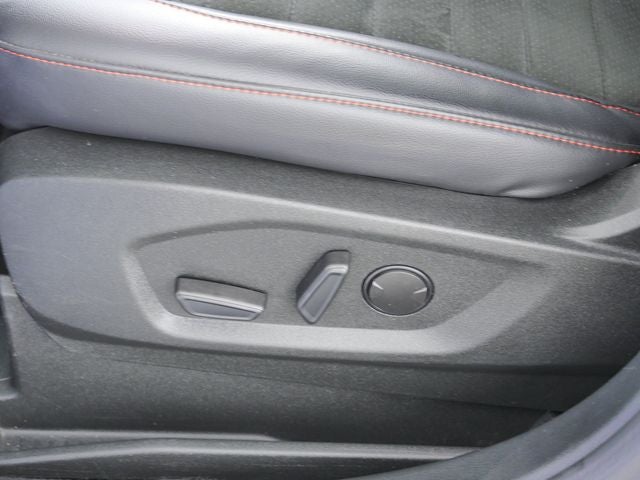 2022 Ford Edge ST Line