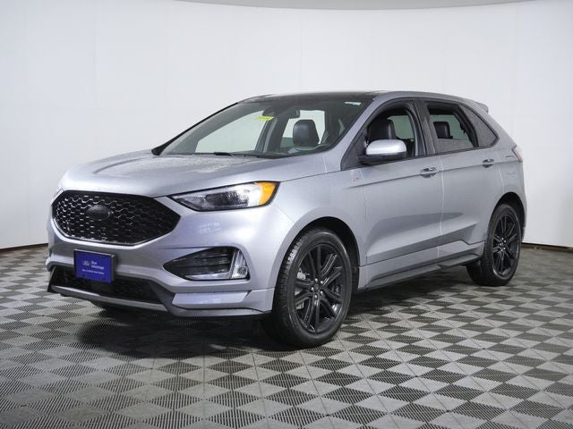 2022 Ford Edge ST Line