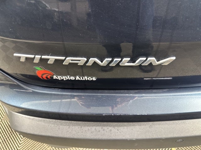 2024 Ford Edge Titanium