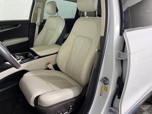 2022 Lincoln Nautilus Black Label