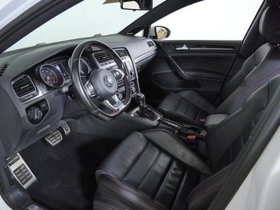 2017 Volkswagen Golf GTI SE