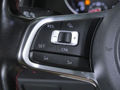 2017 Volkswagen Golf GTI SE