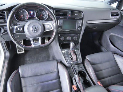 2017 Volkswagen Golf GTI SE