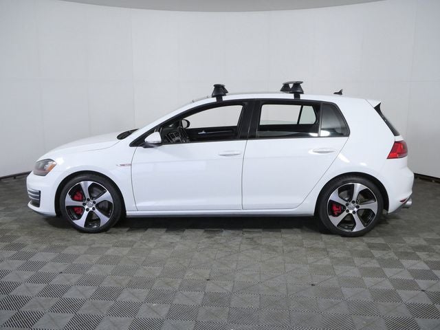 2017 Volkswagen Golf GTI SE