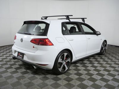2017 Volkswagen Golf GTI SE