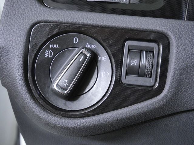 2017 Volkswagen Golf GTI SE