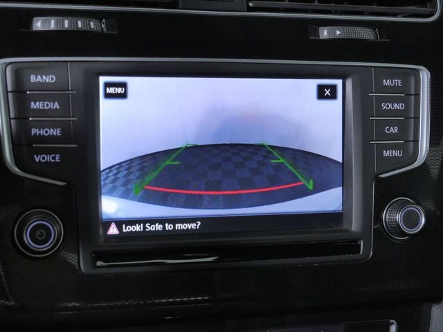 2017 Volkswagen Golf GTI SE