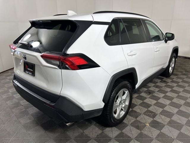2021 Toyota RAV4 Hybrid LE