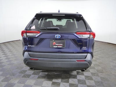 2022 Toyota RAV4 Hybrid XLE