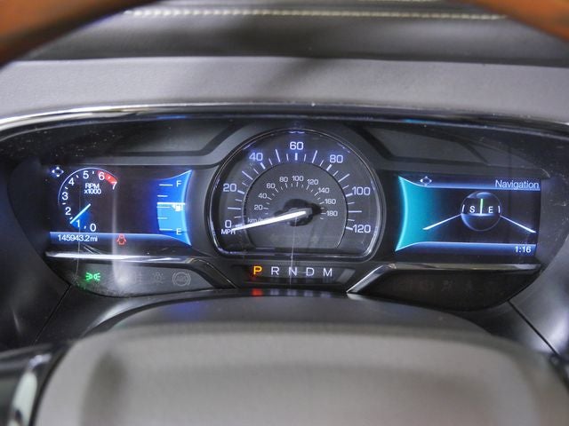 2015 Lincoln Navigator L Base