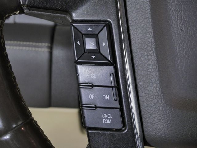2015 Lincoln Navigator L Base