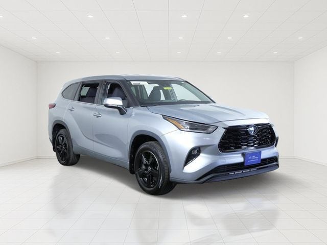 2021 Toyota Highlander LE