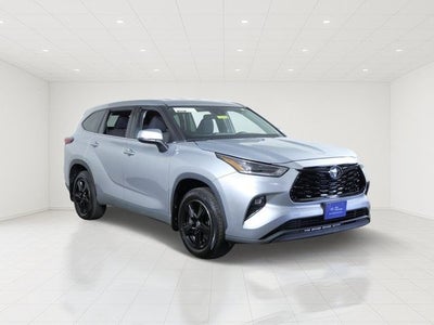 2021 Toyota Highlander LE