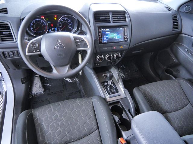 2025 Mitsubishi Outlander Sport 2.0 ES