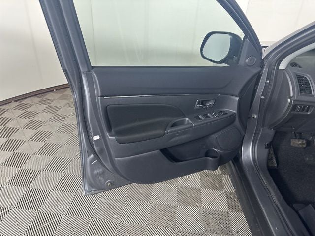 2025 Mitsubishi Outlander Sport 2.0 ES