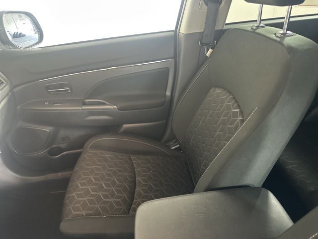 2025 Mitsubishi Outlander Sport 2.0 ES