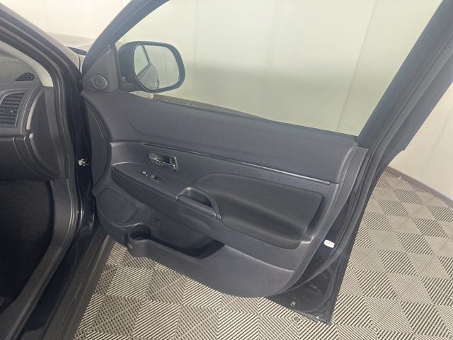 2025 Mitsubishi Outlander Sport 2.0 ES