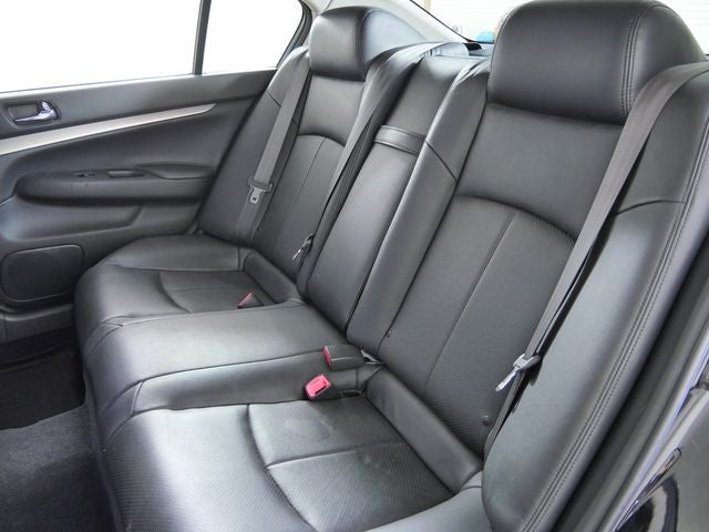 2010 INFINITI G37 X