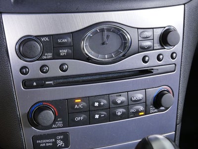 2010 INFINITI G37 X