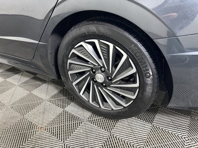 2023 Hyundai Sonata Hybrid Limited