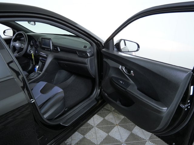 2020 Hyundai Veloster 2.0