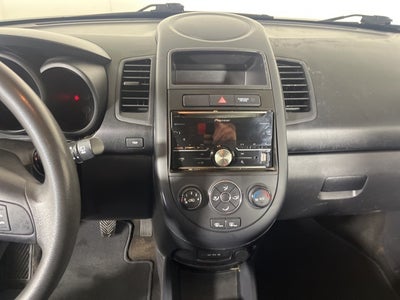 2013 Kia Soul Base