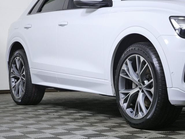 2021 Audi Q8 55 Premium quattro