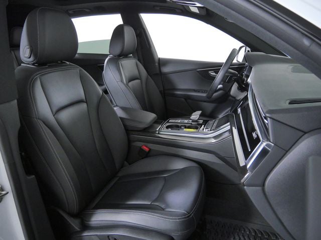 2021 Audi Q8 55 Premium quattro