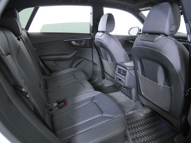 2021 Audi Q8 55 Premium quattro