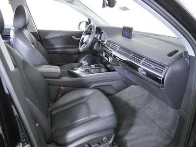 2019 Audi Q7 55 Prestige quattro