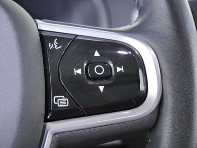 2022 Volvo XC90 Recharge Plug-In Hybrid T8 Inscription Expression 7 Passenger