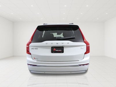 2022 Volvo XC90 Recharge Plug-In Hybrid T8 Inscription Expression 7 Passenger