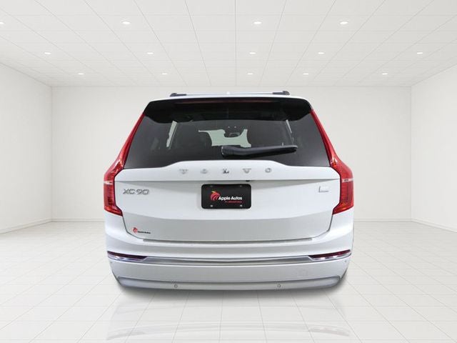 2022 Volvo XC90 Recharge Plug-In Hybrid T8 Inscription Expression 7 Passenger