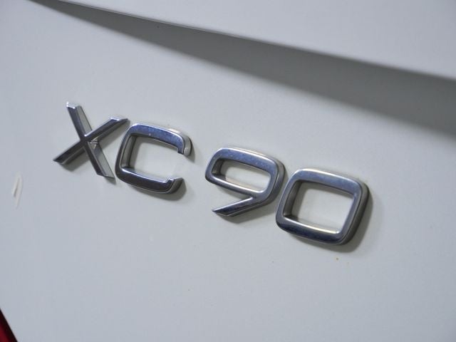 2022 Volvo XC90 Recharge Plug-In Hybrid T8 Inscription Expression 7 Passenger
