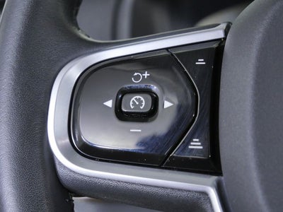 2022 Volvo XC90 Recharge Plug-In Hybrid T8 Inscription Expression 7 Passenger