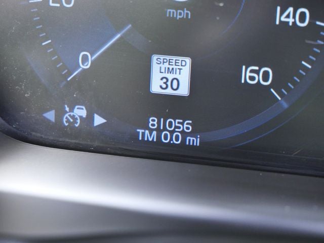 2022 Volvo XC90 Recharge Plug-In Hybrid T8 Inscription Expression 7 Passenger