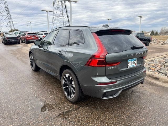 2026 Volvo XC60 B5 Plus