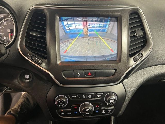 2020 Jeep Cherokee Trailhawk