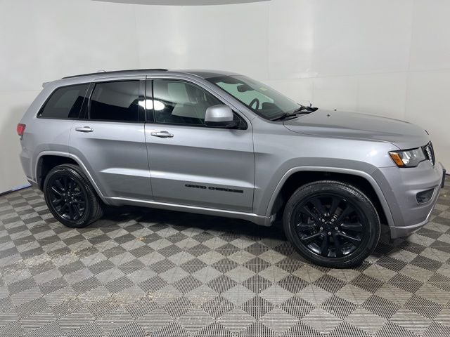 2017 Jeep Grand Cherokee Altitude