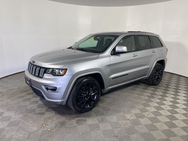 2017 Jeep Grand Cherokee Altitude