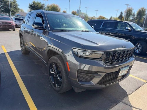 2022 Jeep Grand Cherokee Altitude