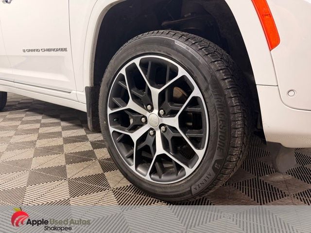 2024 Jeep Grand Cherokee Summit