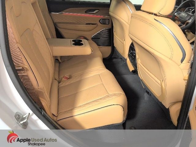 2024 Jeep Grand Cherokee Summit