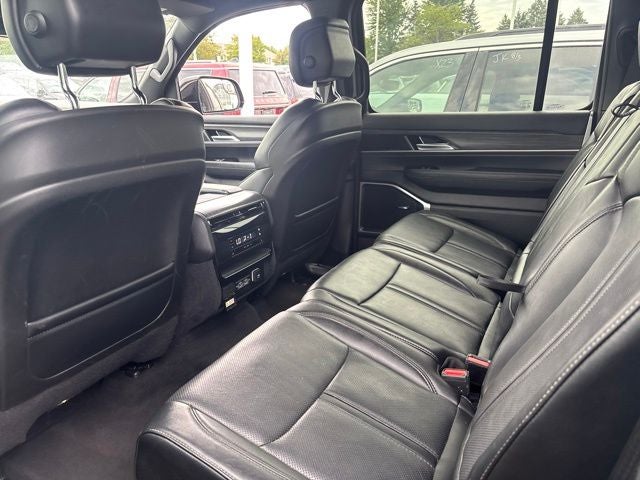 2024 Jeep Wagoneer L Series III