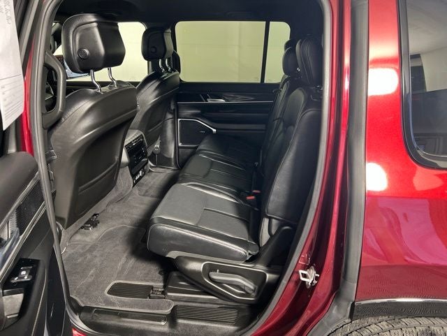 2022 Jeep Wagoneer Series III